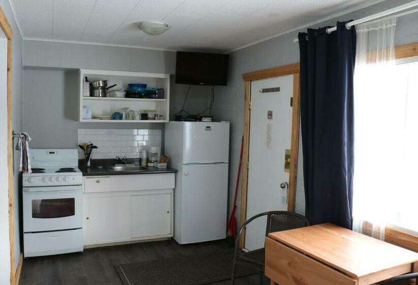 标准间带湖景, Jasper Way Inn Resort & Campground