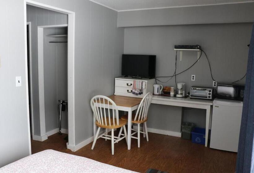 Quarto Quádruplo Estandar, Jasper Way Inn Resort & Campground