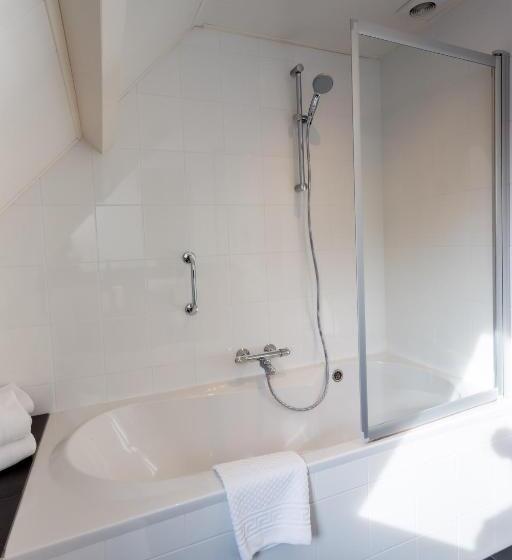 اتاق استاندارد چهار تخته, Strandhotel Domburg