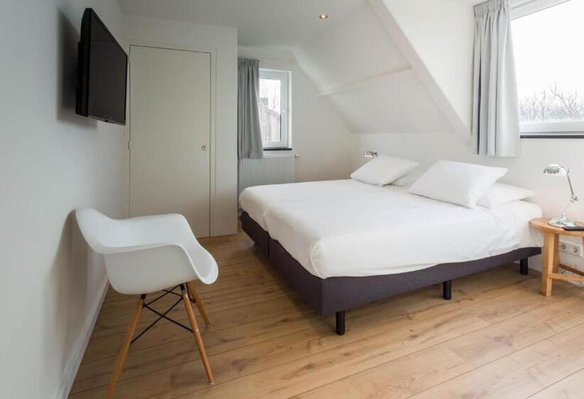 اتاق استاندارد چهار تخته, Strandhotel Domburg