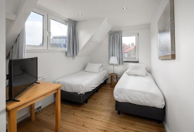 Четырехместный Номер Стандарт, Strandhotel Domburg