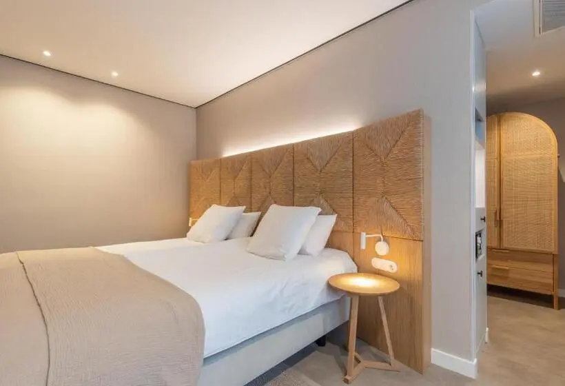اتاق لوکس با بالکن, Strandhotel Domburg