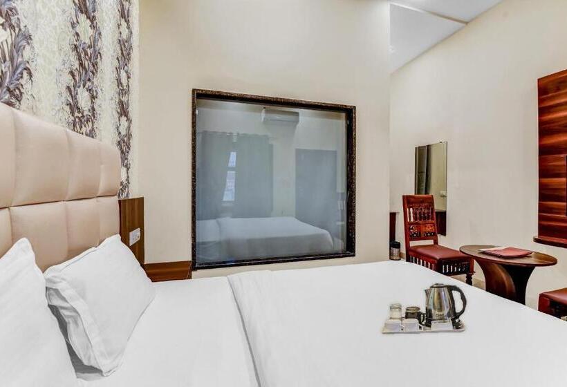 Трехместный Номер Классика, Collection O Mangal Inn