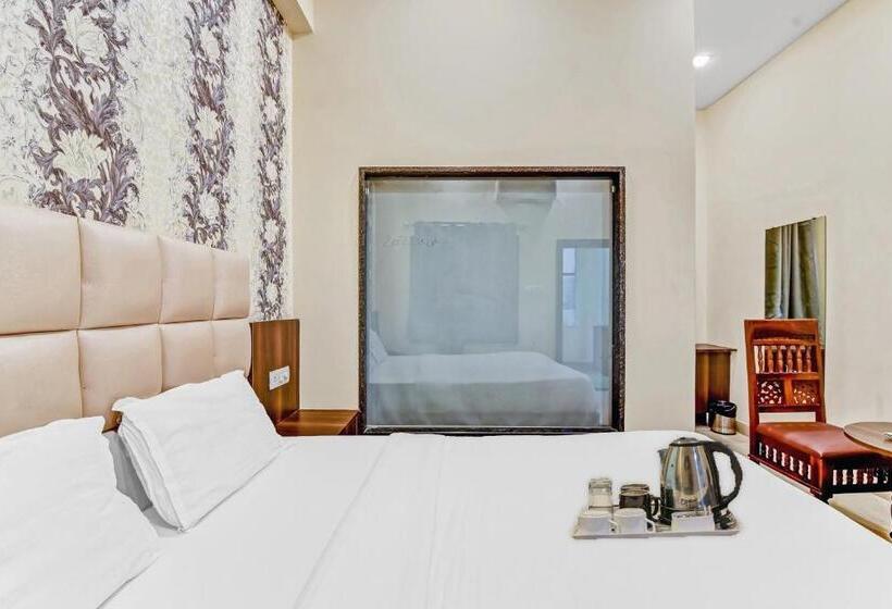 Трехместный Номер Классика, Collection O Mangal Inn