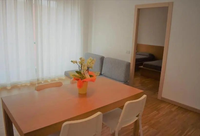 バルコニー付き１ベッドルームアパートメント, Residence Schio