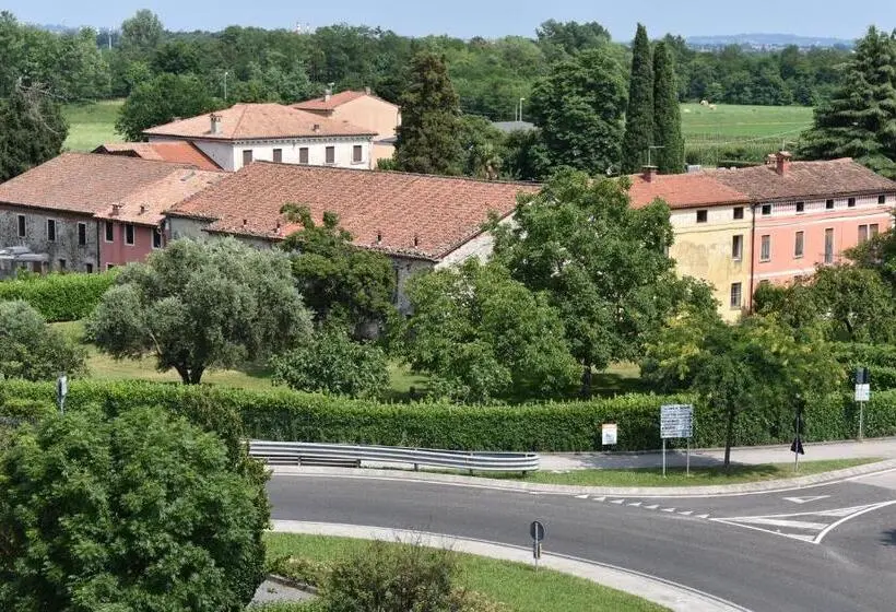 バルコニー付き１ベッドルームアパートメント, Residence Schio