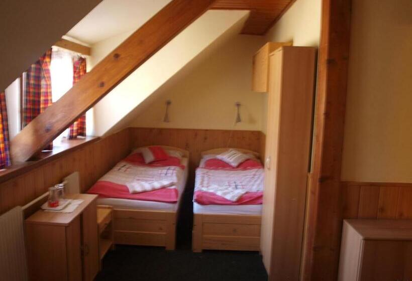 Четырехместный Номер Стандарт, Kormoran