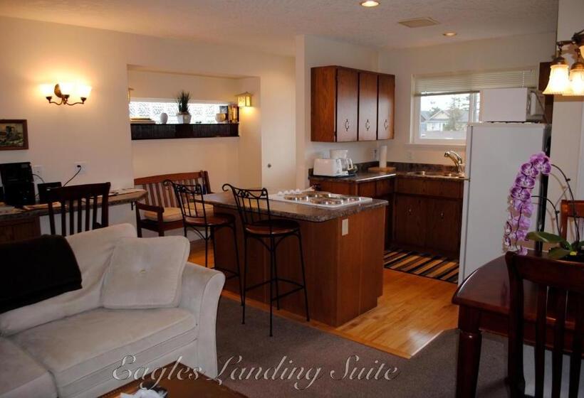 סוויטה דלוקס, Corbett Guest Suites