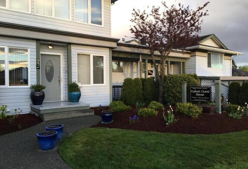 סטודיו דלוקס, Corbett Guest Suites