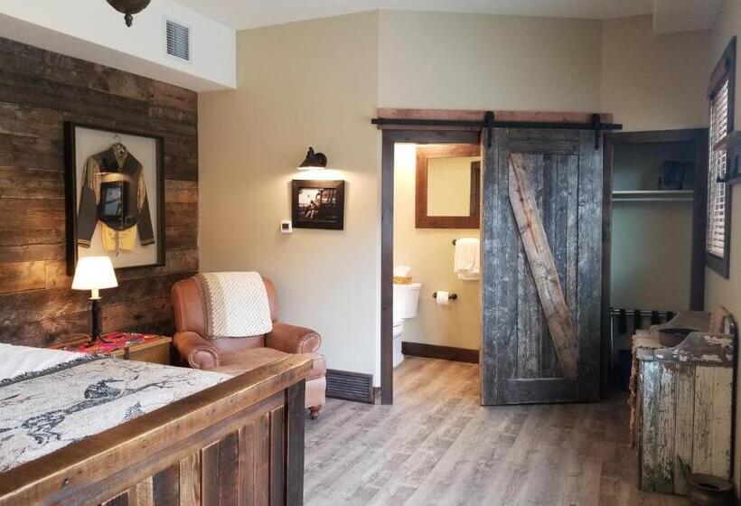 スタンダードルーム, Lady Macdonald Country Inn