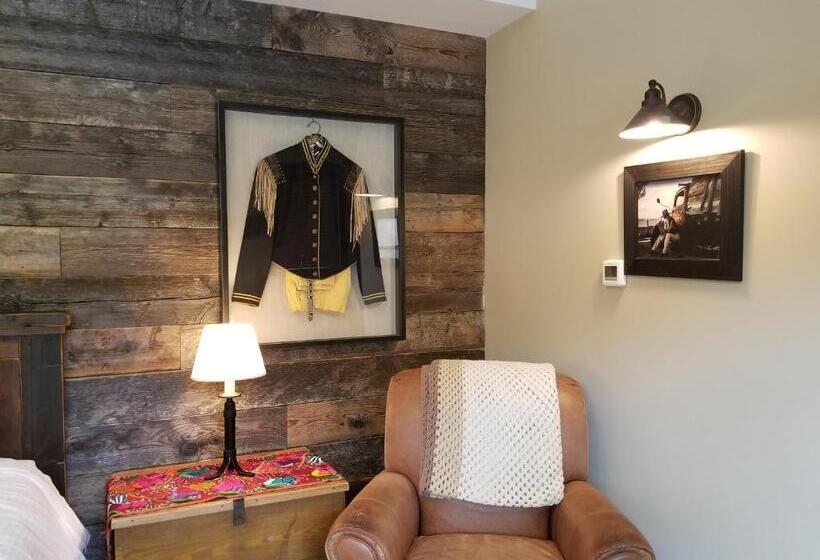 スタンダードルーム, Lady Macdonald Country Inn