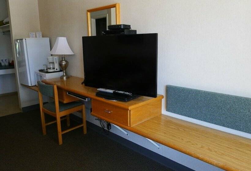 غرفه قياسيه سريرين مزدوجين, Catalina Motel