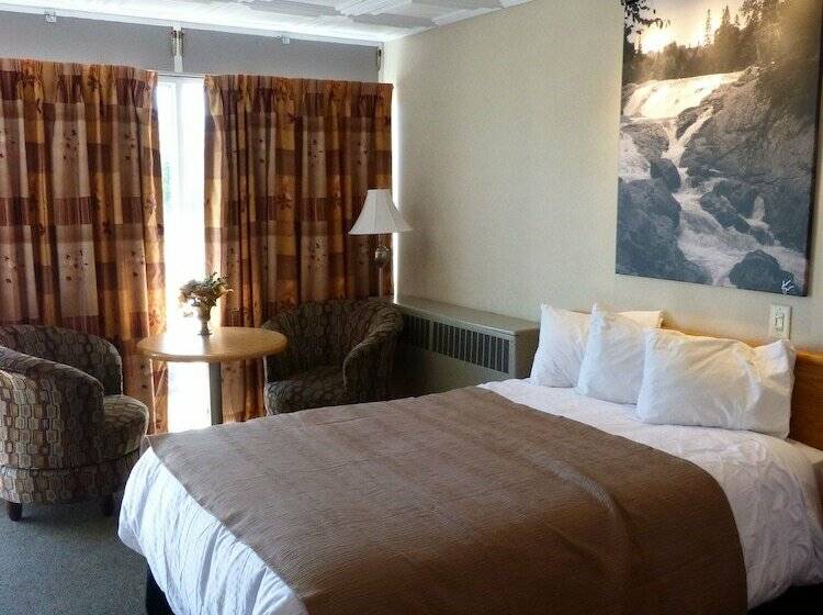 غرفه قياسيه سريرين مزدوجين, Catalina Motel