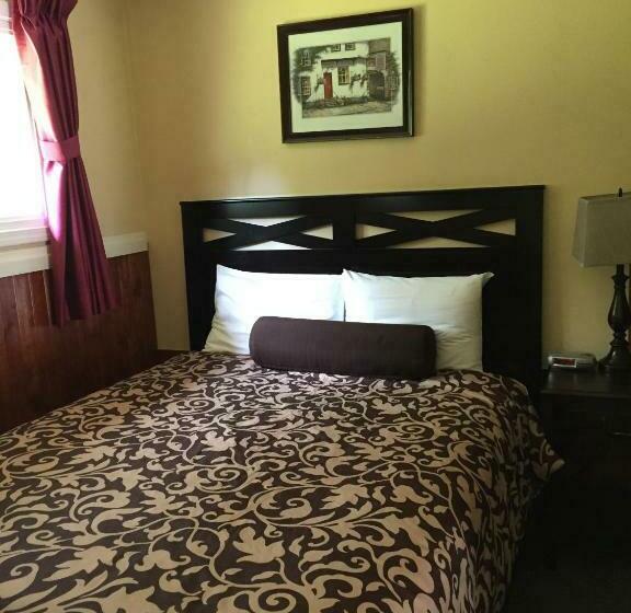 اتاق استاندارد, Copper River Motel