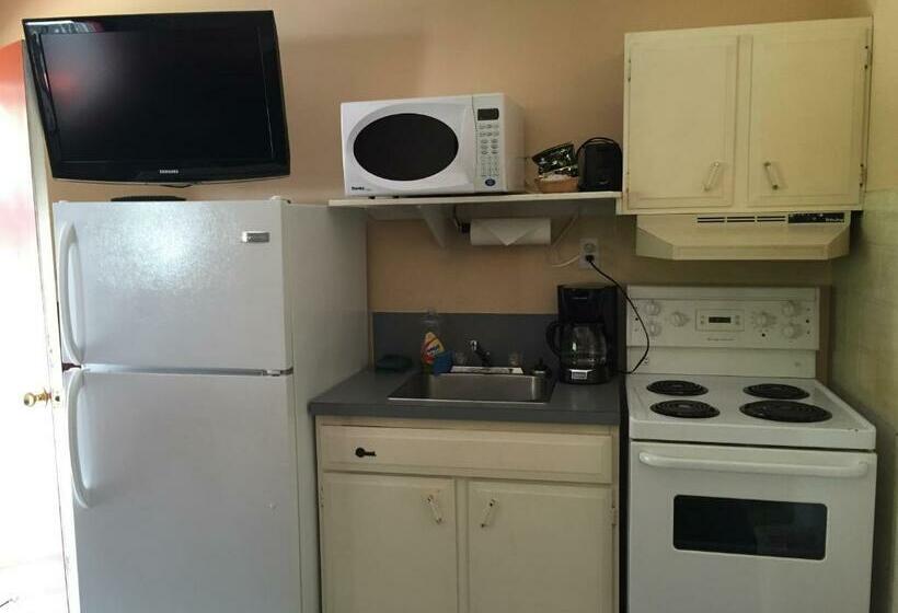 Quarto Estandar, Copper River Motel