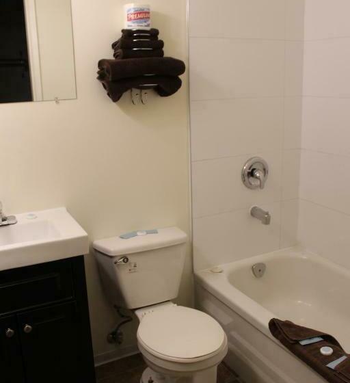 标准间, Copper River Motel