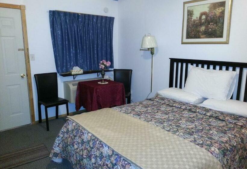 غرفة قياسية مزوَّدة بجاكوزي, Holiday Motel