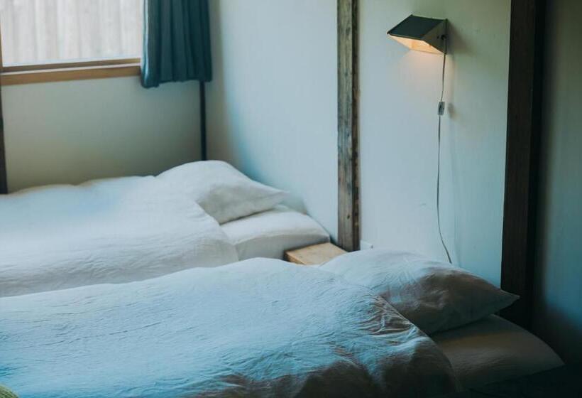 Номер Стандарт Совместная Ванная, Hostel Saruya