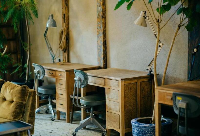 اتاق خانوادگی با سرویس بهداشتی مشترک, Hostel Saruya