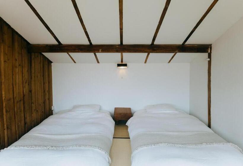 خانه 4 خوابه, Hostel Saruya