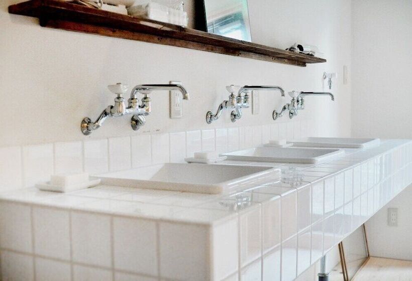 اتاق استاندارد, Hostel Saruya