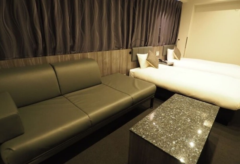 Номер Стандарт, Haneda Inn