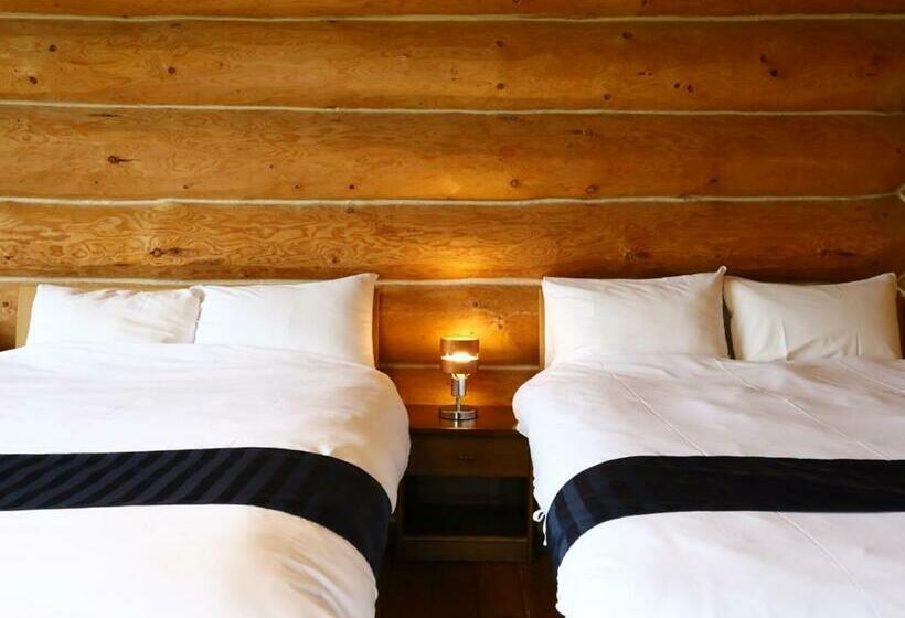 غرفة قياسية ثلاثية, Reposer Hakuba