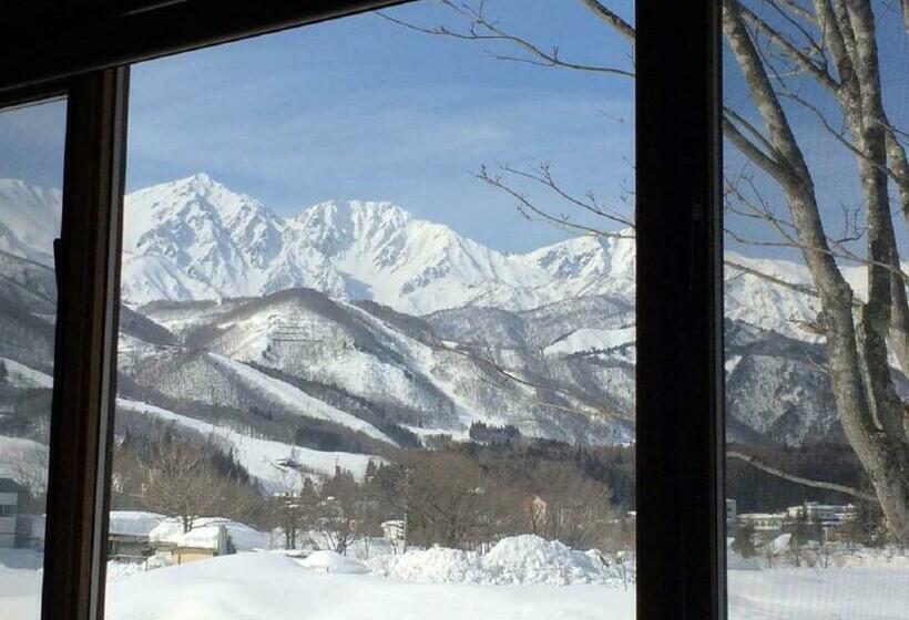Номер Стандарт Вид на Горы, Reposer Hakuba