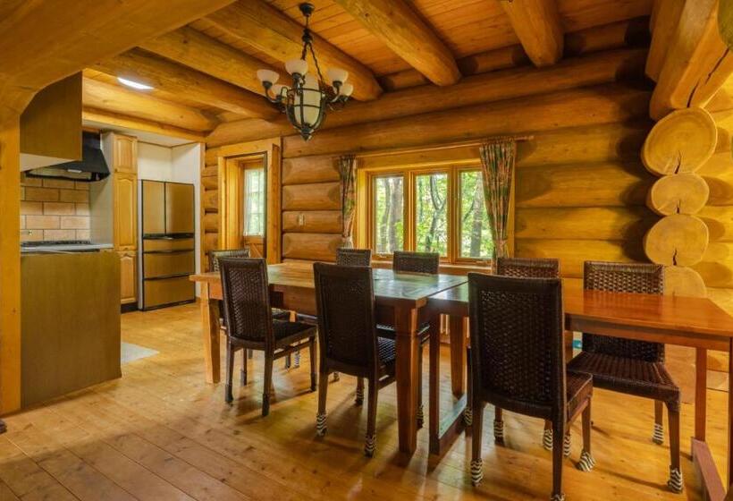 منزل 4 غرف نوم, Reposer Hakuba