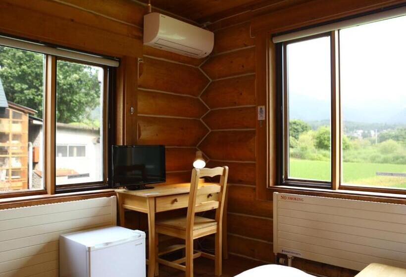 غرفة قياسية ثلاثية, Reposer Hakuba