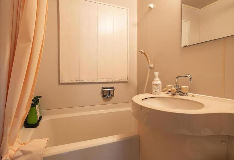 فيلا غرفتين نوم, Reposer Hakuba