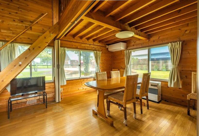 فيلا غرفتين نوم, Reposer Hakuba