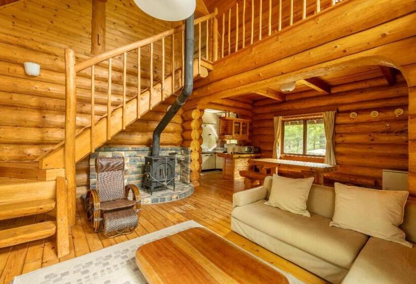 فيلا غرفتين نوم, Reposer Hakuba