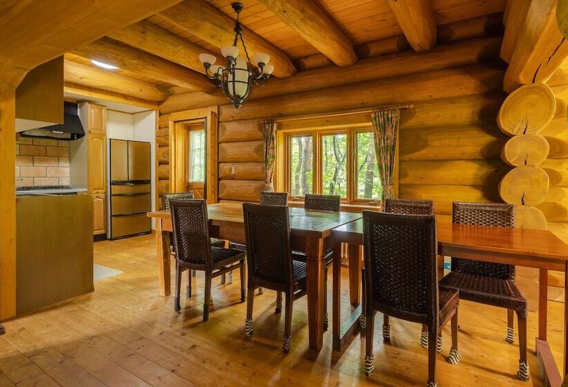 منزل 4 غرف نوم, Reposer Hakuba