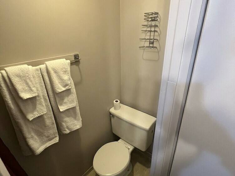 스탠다드 룸 더블 침대 2개, Beach Front Resort