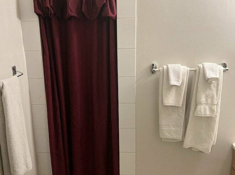 스탠다드 룸 더블 침대 2개, Beach Front Resort