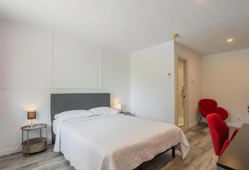 Standardrum, Motel Champlain