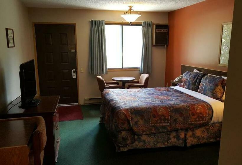 غرفة قياسية, Swiss Village Inn