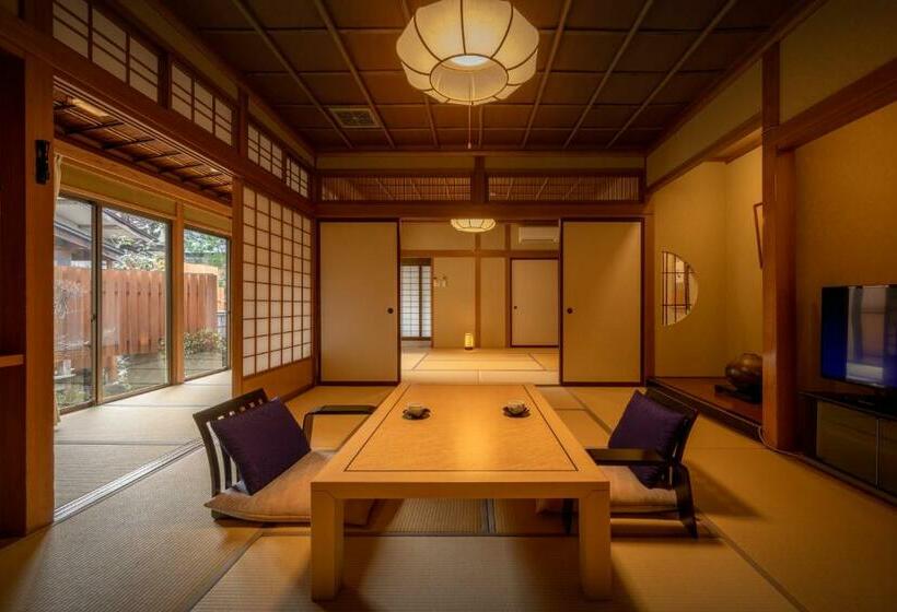 חדר דלוקס, Hohoemino Kuyufu Tsuruya