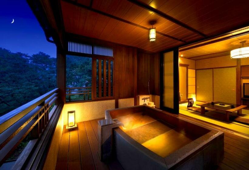 豪华套房, Moritaya