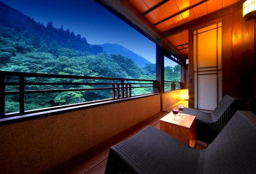 豪华套房, Moritaya