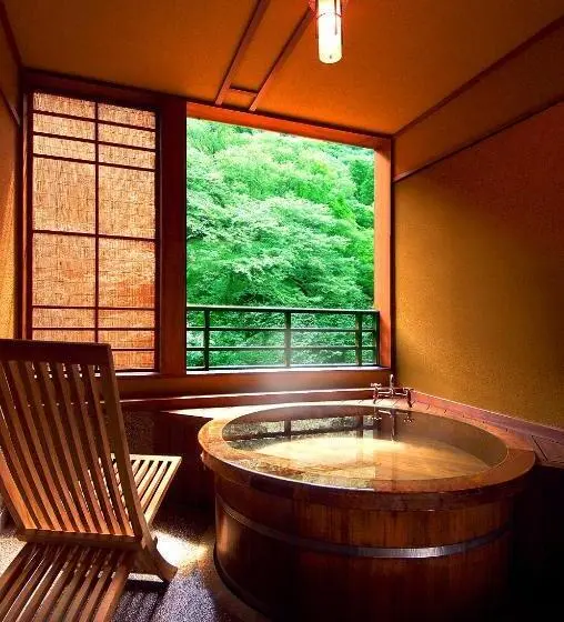 デラックスルーム, Moritaya
