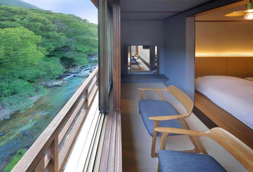 豪华房间, Moritaya