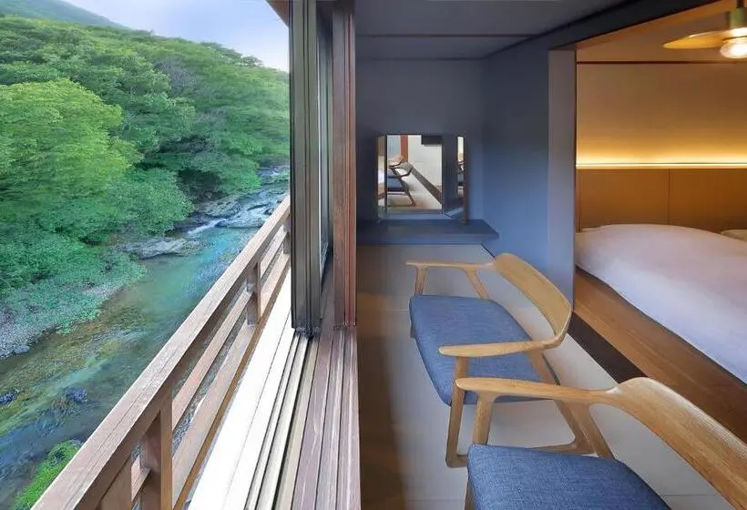 デラックスルーム, Moritaya