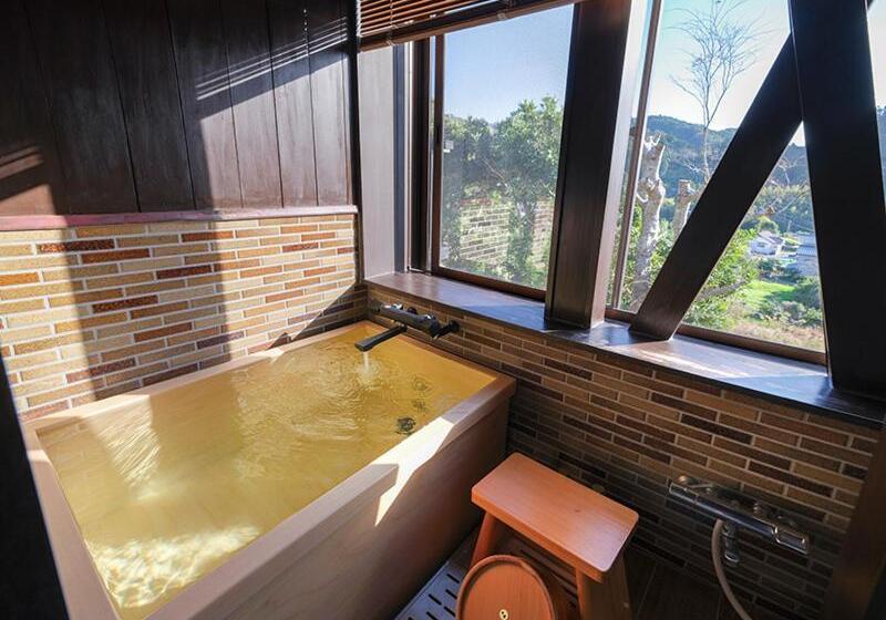 Номер Стандарт, Ryokusuitei