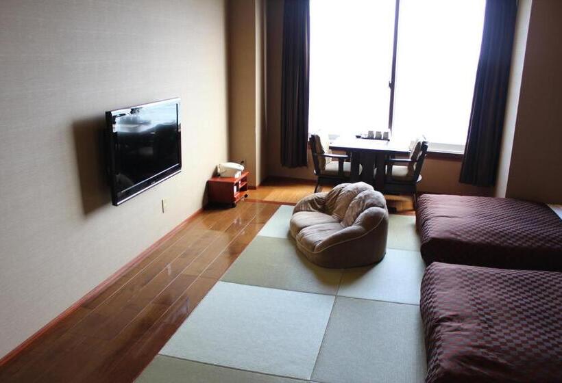 غرفة قياسية ثلاثية, Shiosai