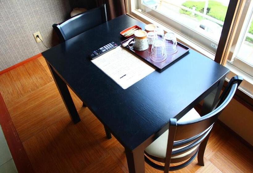 غرفة قياسية, Shiosai