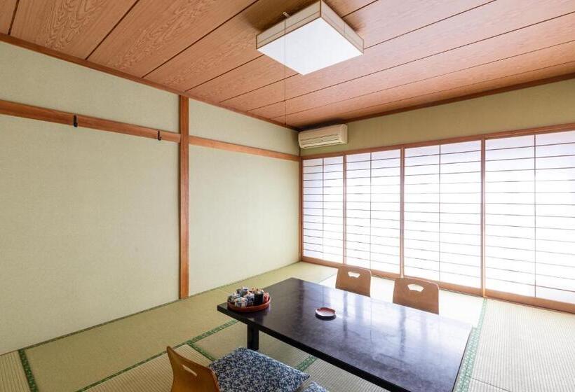 4인용 스탠다드 룸, Yoshino