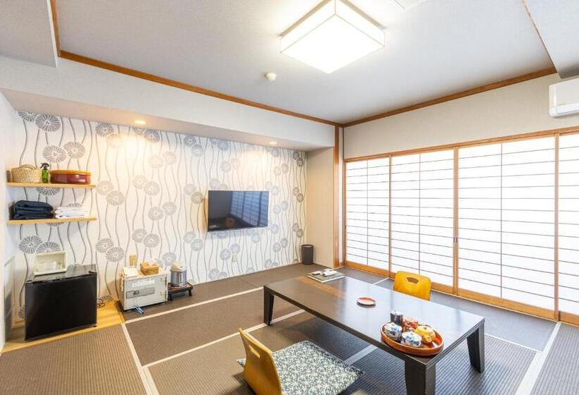 4인용 스탠다드 룸, Yoshino