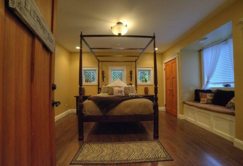 Standardzimmer mit Gartenblick, Shawnigan Suite B & B